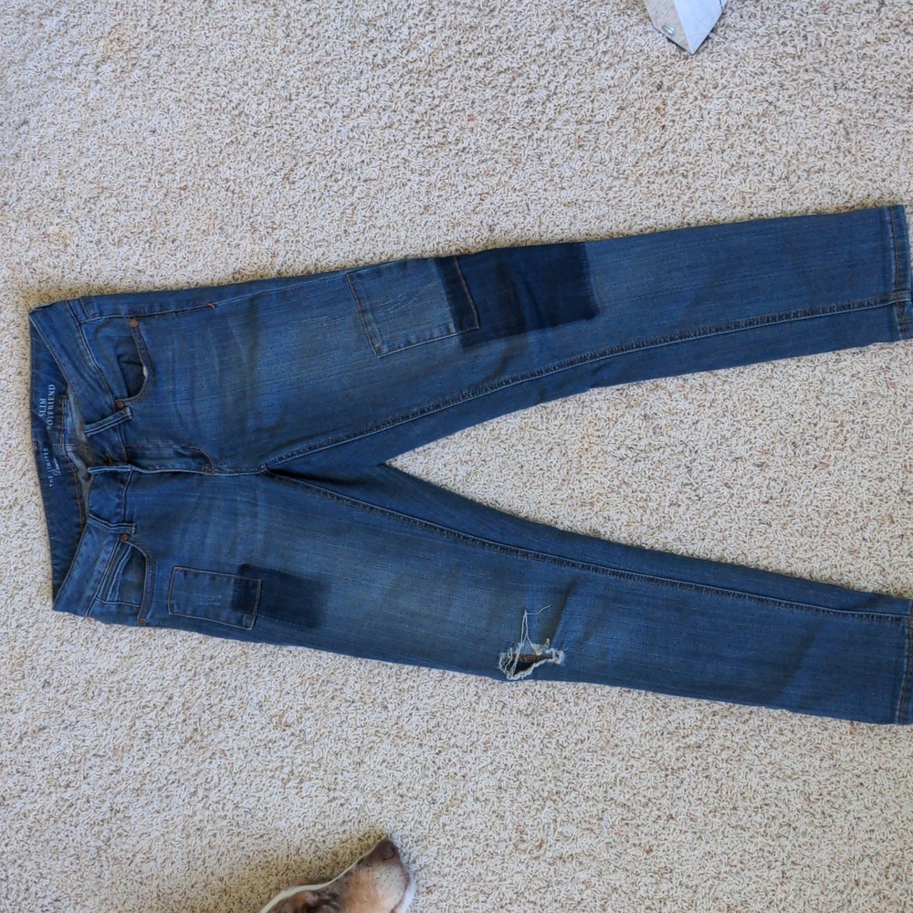 Slim Boyfriend distressed skinny jeans